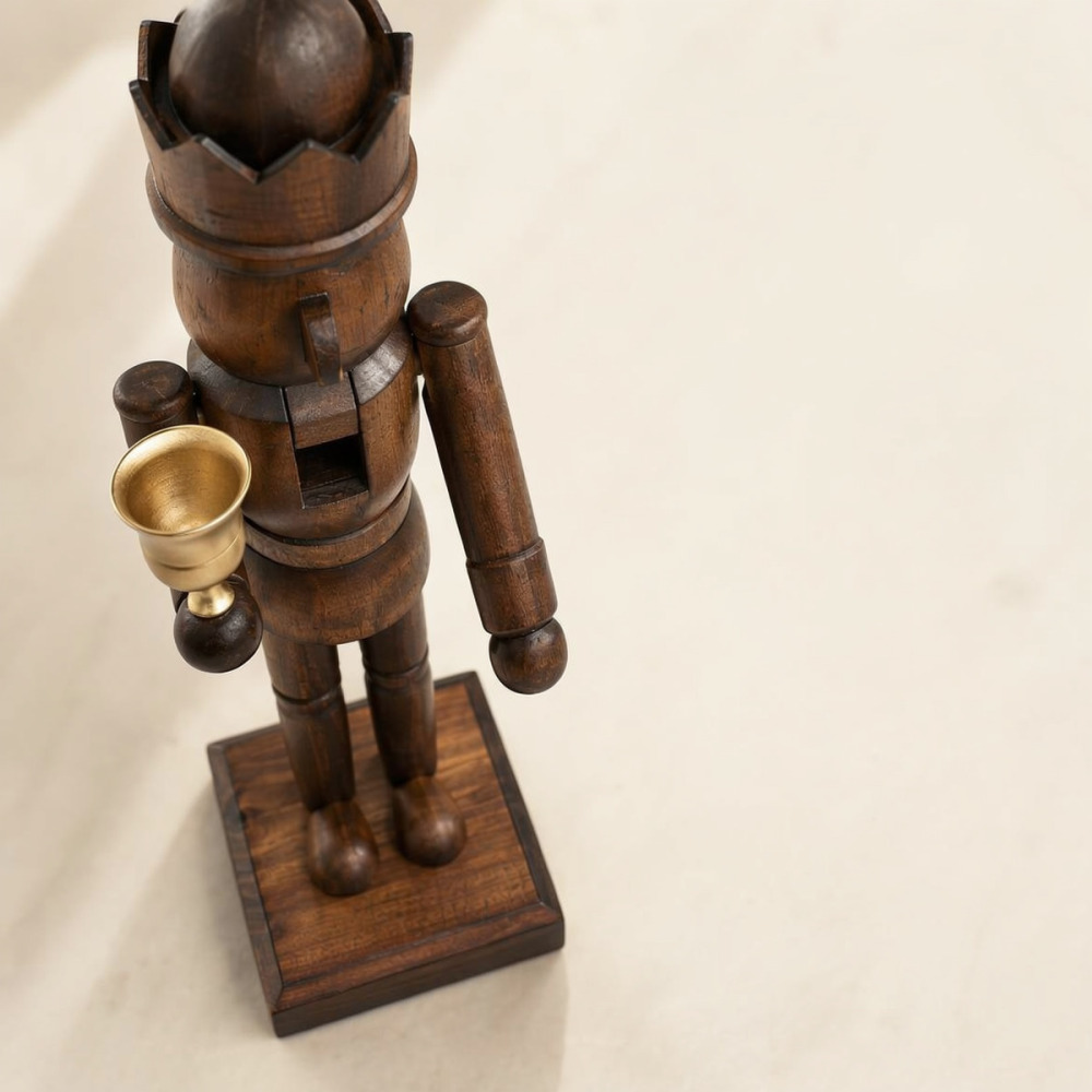 Cascanueces de estilo vintage  - Candle Holder Decor reseña y precio